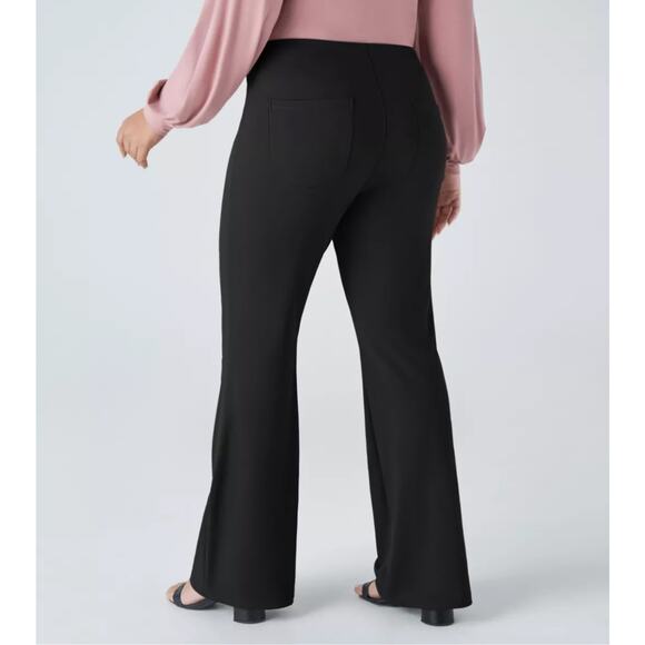 NWT HALARA FLEX SIZE 1X BLACK HIGH WAIST BACK POCKETS FLARE LEG WORK PANTS - Picture 2 of 5